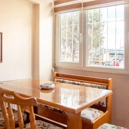 Colorful Flat With Balcony In Bayrakli
