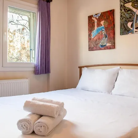 Colorful Flat With Balcony In Bayrakli *